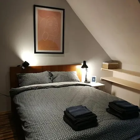Cosy Escape In Apartment
